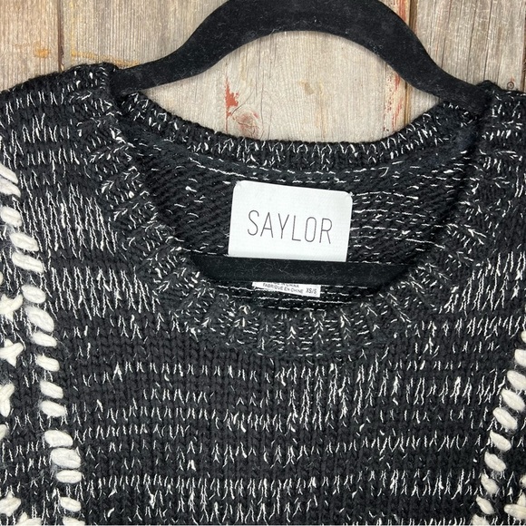 Saylor Oversized Black and White Fringe Sweater with Open Sides size XS/ S - Picture 4 of 14